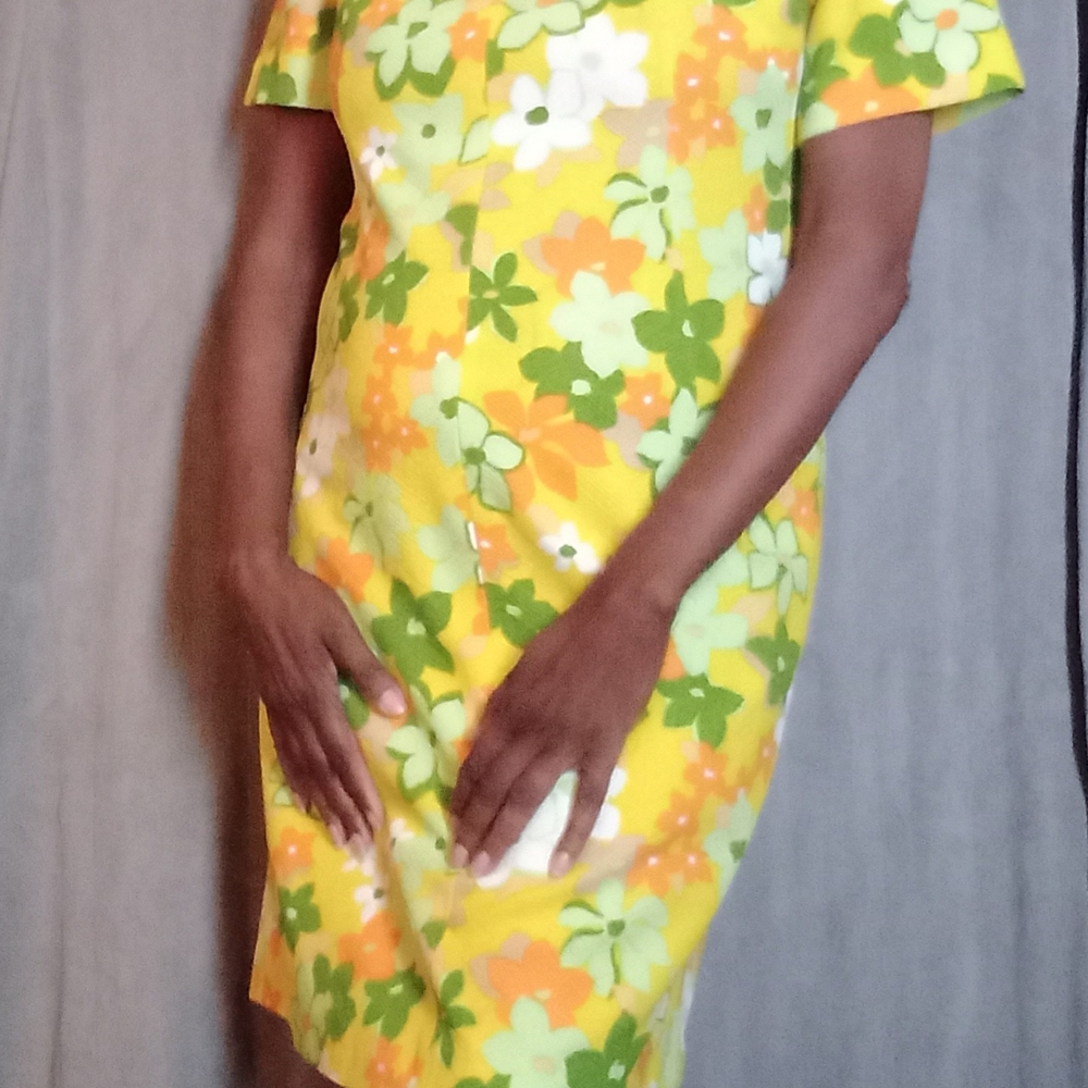 Vintage 60s Yellow Floral Mini Dress - Vibrant Garden Print